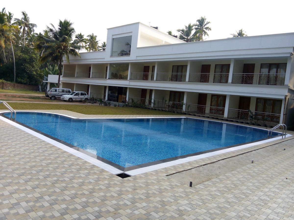 Travancore Island Resort Thiruvananthapuram Exterior photo